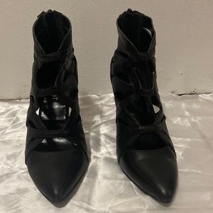 Nine West Ankle booties
